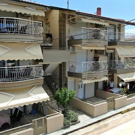 Ofrinio Central Apartments Dış mekan fotoğraf