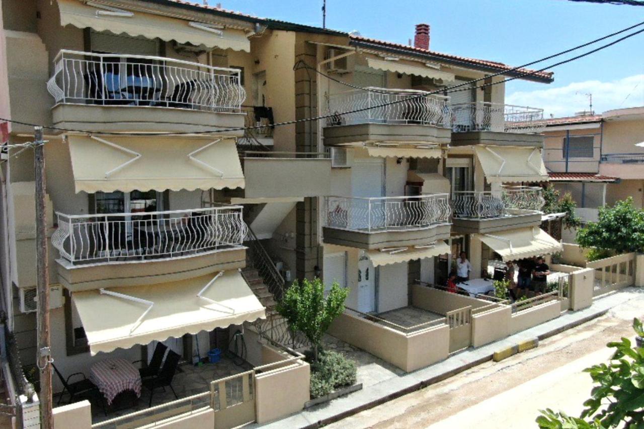 Ofrinio Central Apartments Dış mekan fotoğraf