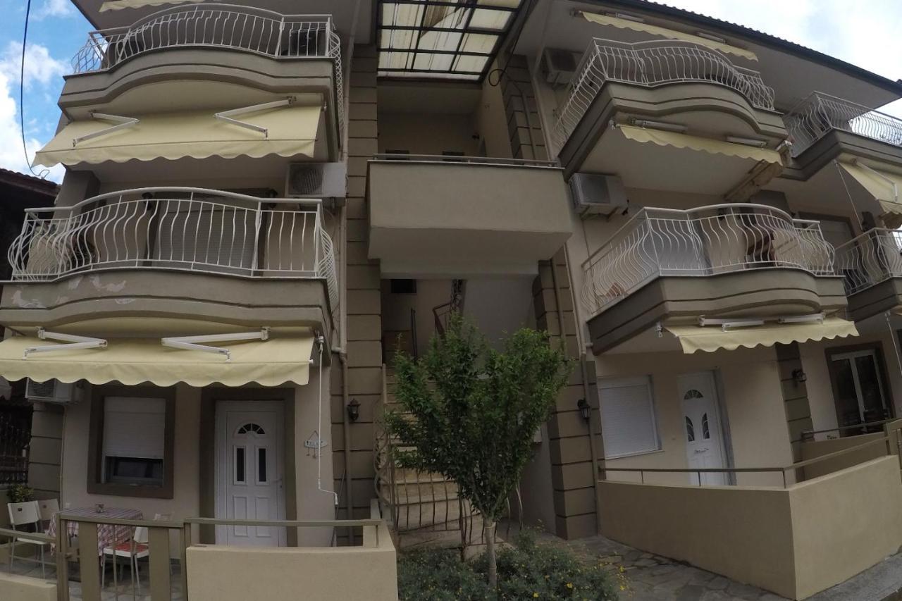 Ofrinio Central Apartments Dış mekan fotoğraf