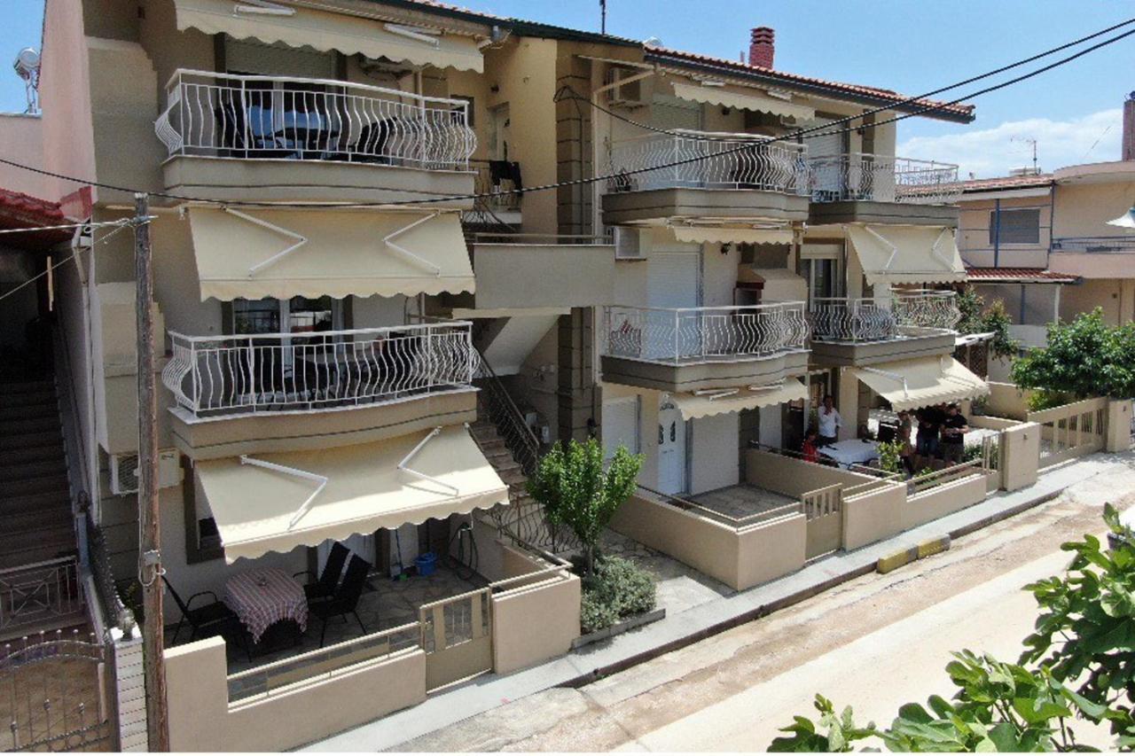 Ofrinio Central Apartments Dış mekan fotoğraf