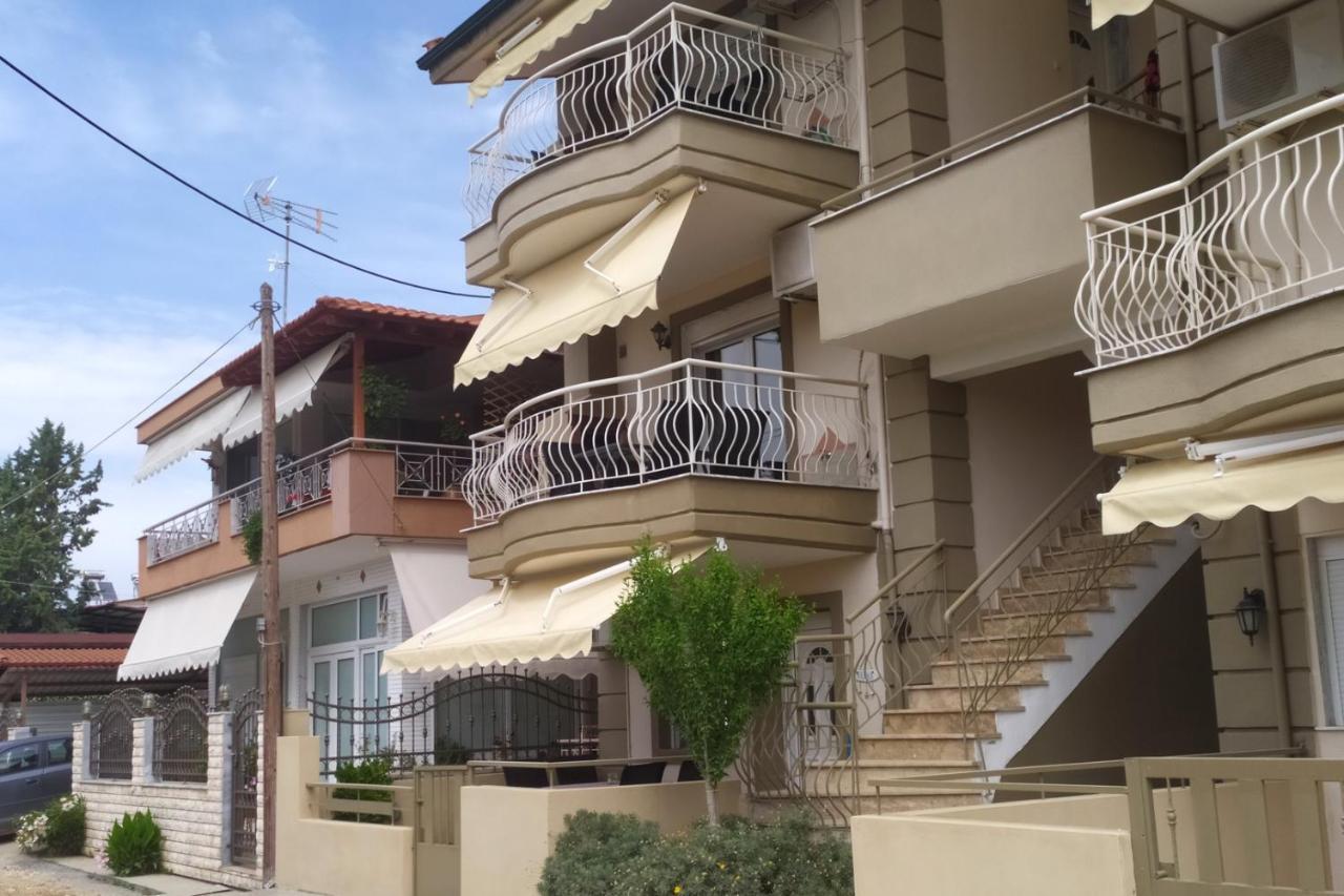 Ofrinio Central Apartments Dış mekan fotoğraf