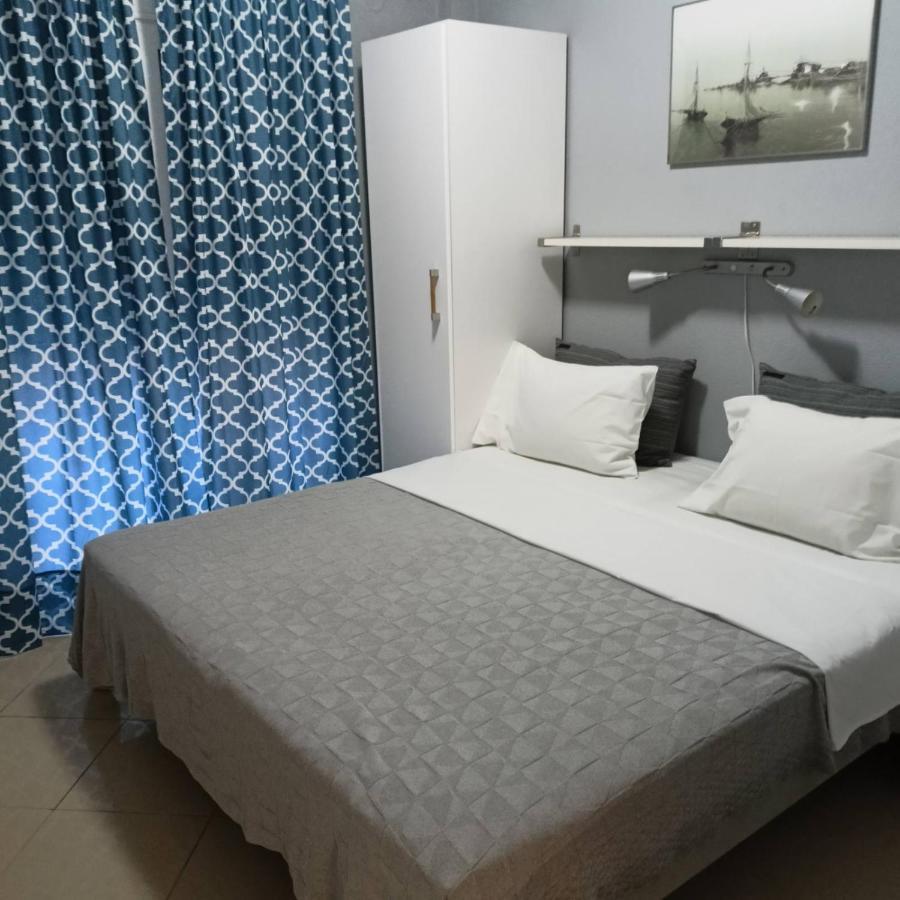 Ofrinio Central Apartments Dış mekan fotoğraf